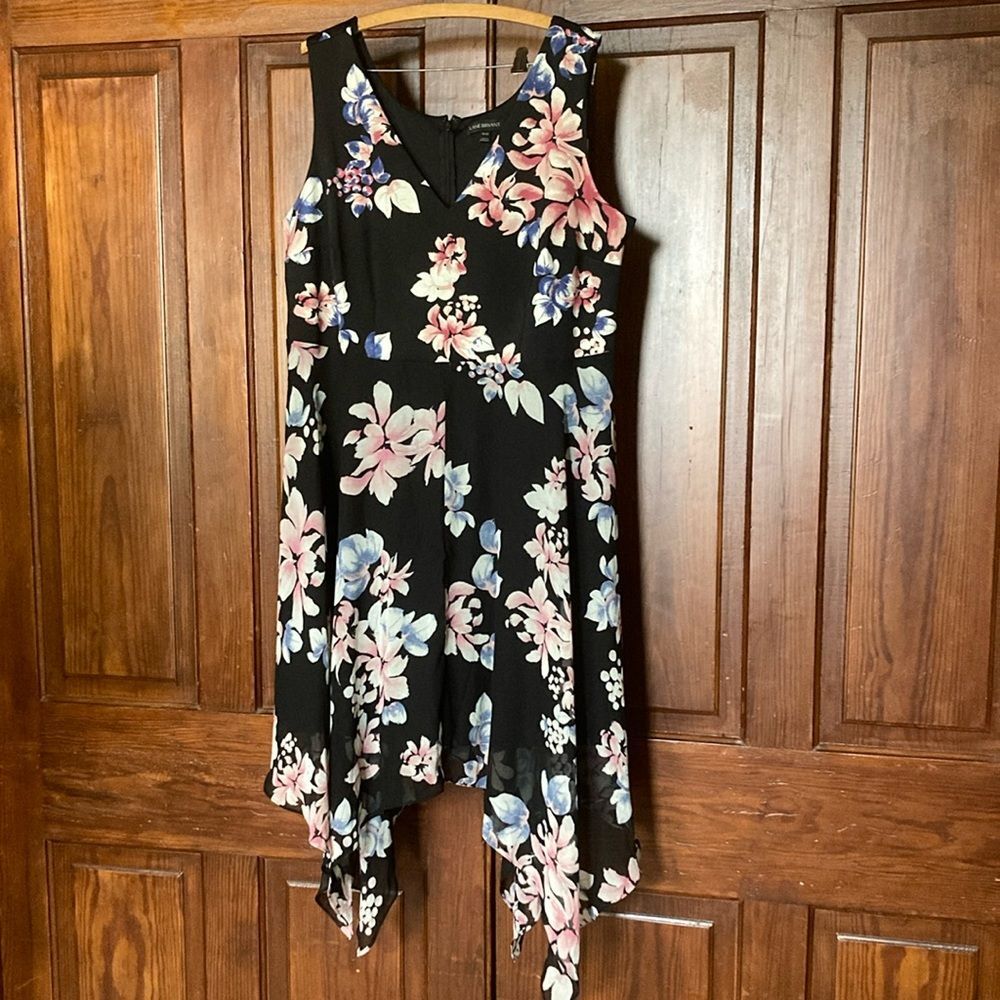Lane Bryant Floral Sleeveless High Low Hem Flowy V-neck Dress size 18 / 20